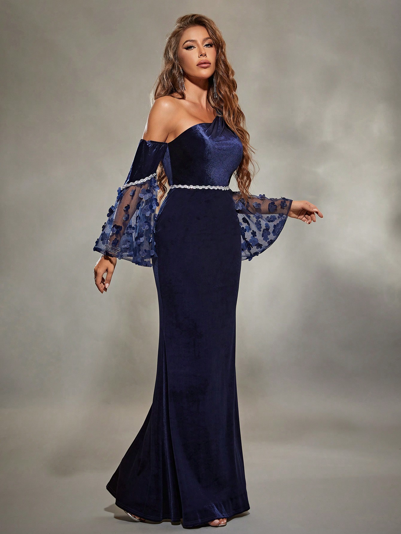 Leely Women's Elegant One Shoulder Flare Sleeve Party Dress