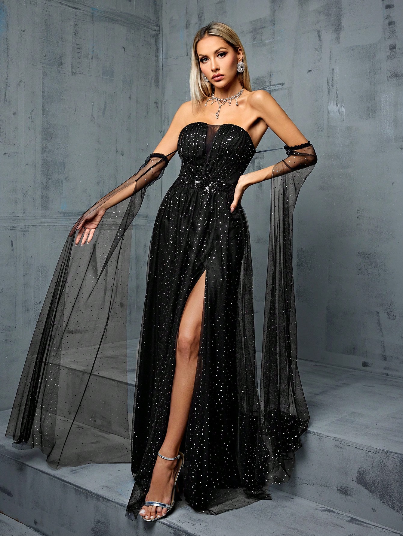 Leely Elegant Strapless Arm Sleeves A-line Party Dress