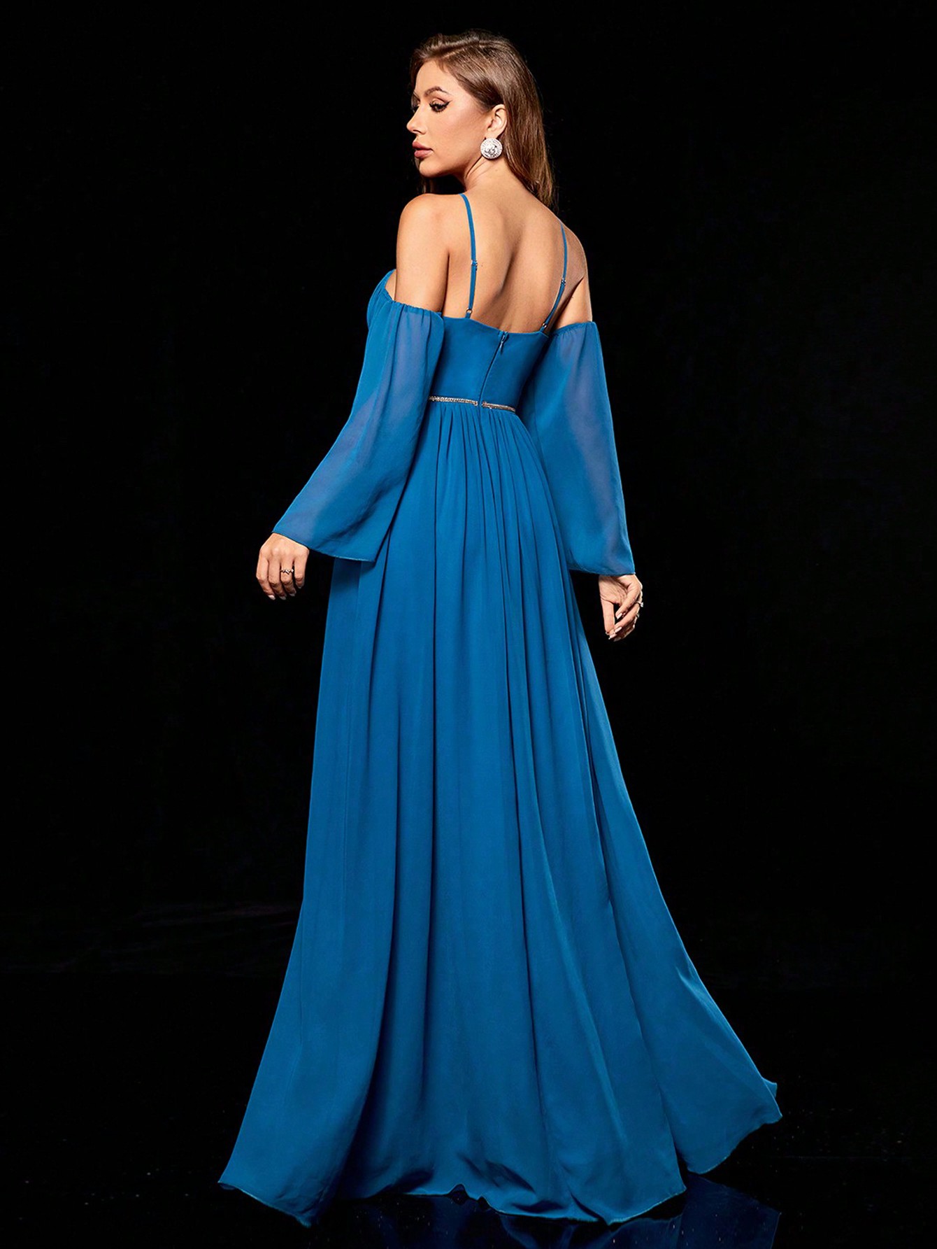 Leely Elegant Spaghetti Straps Cold Shoulder A-line Party Dress