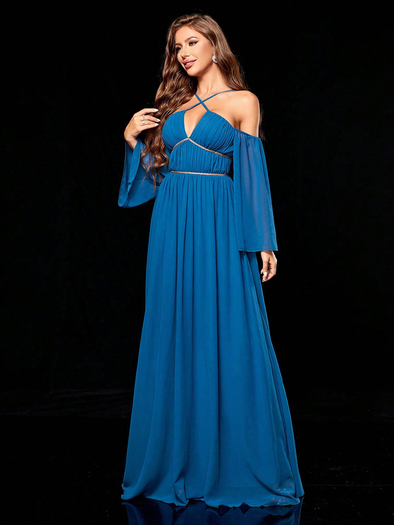 Leely Elegant Spaghetti Straps Cold Shoulder A-line Party Dress