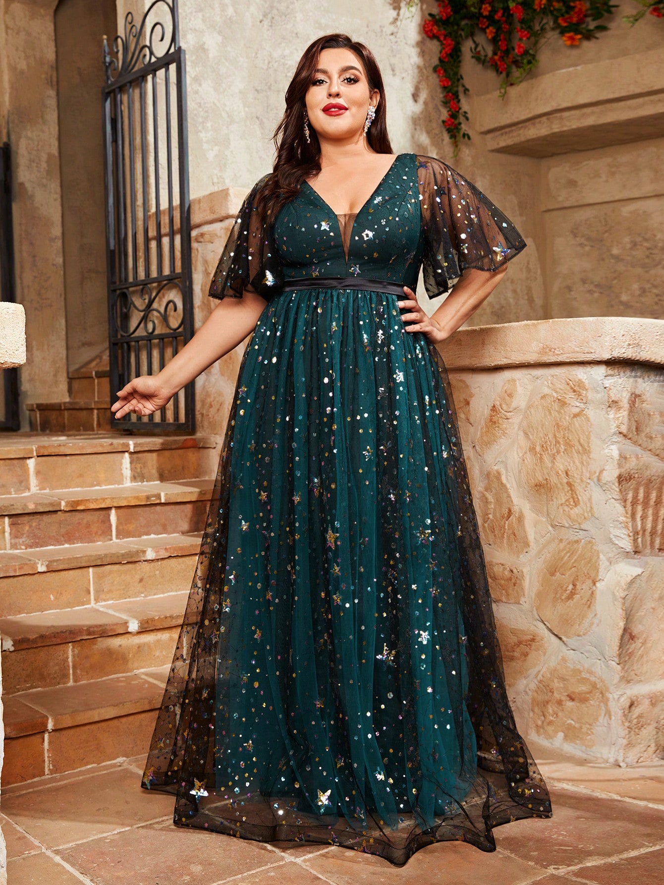 Leely Women's Elegant Sweetheart Cloak Sleeve Lace A-Line Dress