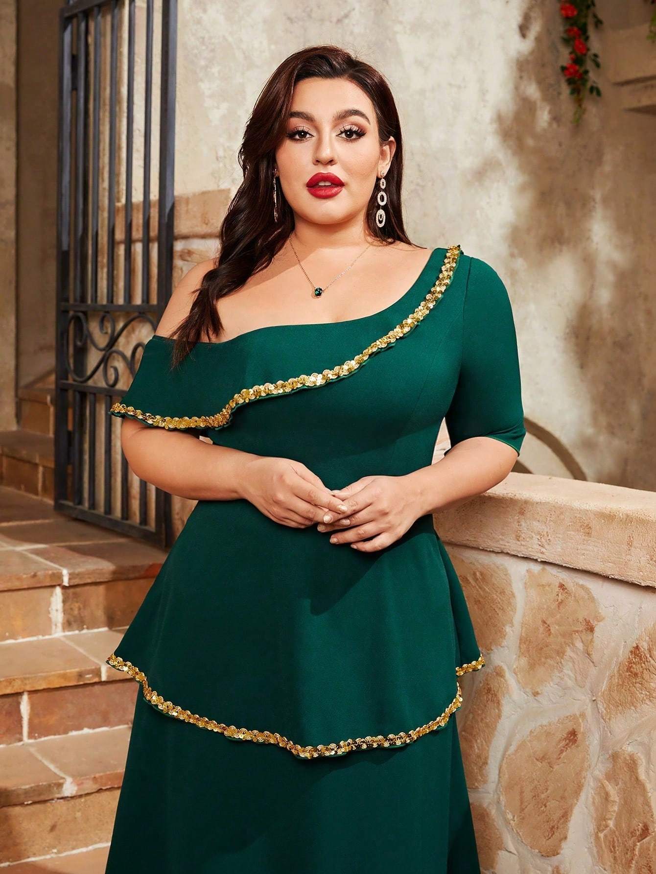 Leely Plus Women's Dark Green One‑Shoulder Short Sleeve A‑Line Party Dress
