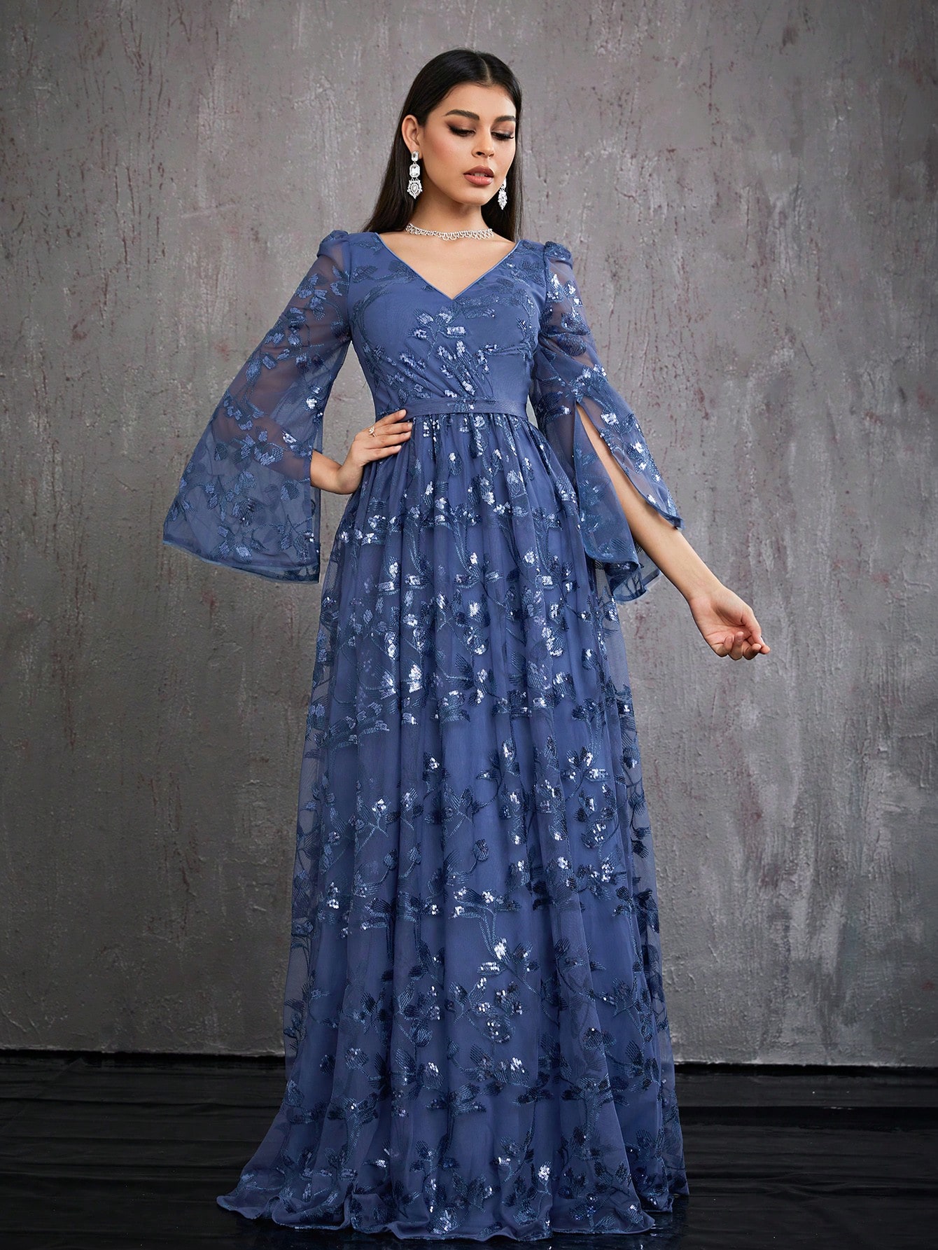 Leely Women's Elegant Sweetheart Cloak Sleeve Lace A-Line Dress