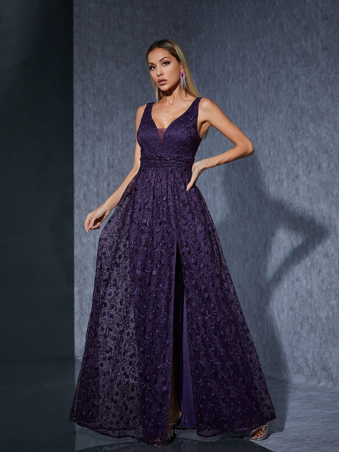 Leely Women's Elegant Sweetheart Cloak Sleeve Lace A-Line Dress