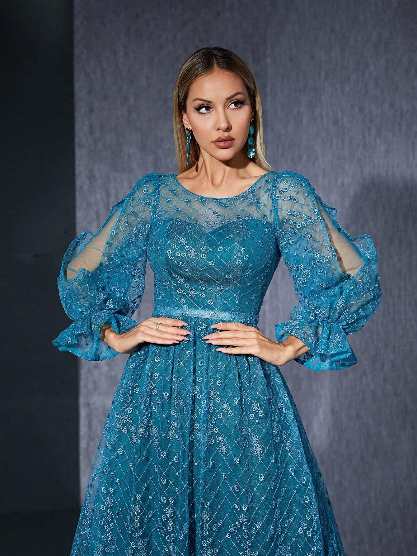 Leely Elegant Round Neck Split Sleeve Lace Evening Gown