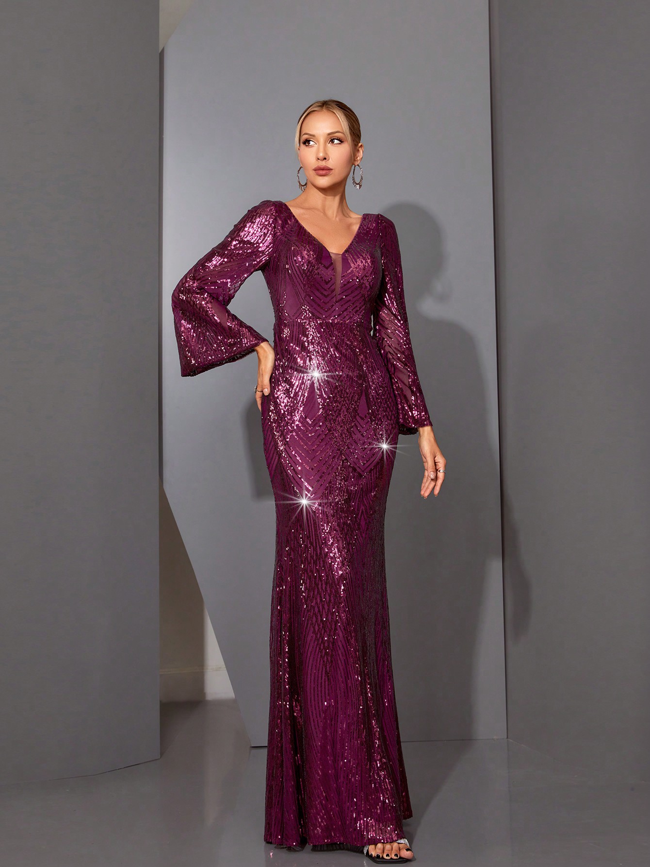 Leely Elegant V Neck Flare Sleeve Party Dress