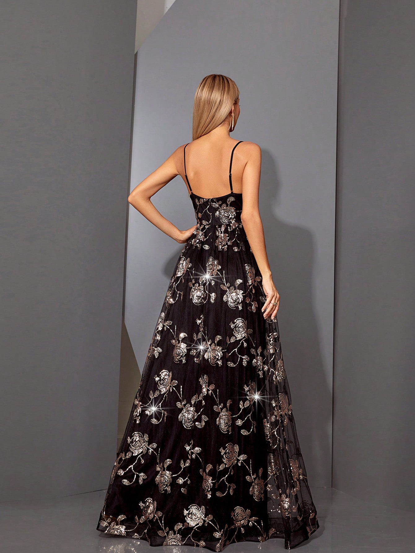 Leely Elegant Spaghetti Straps Sleeveless Party Dress