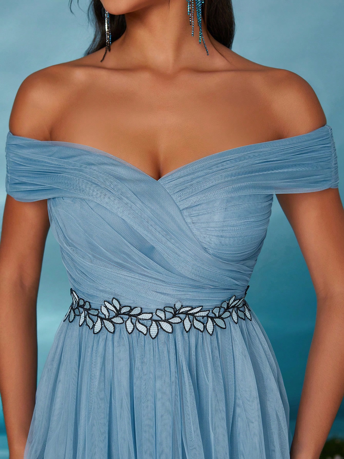 Leely Elegant Off The Shoulder Sleeveless Party Dress