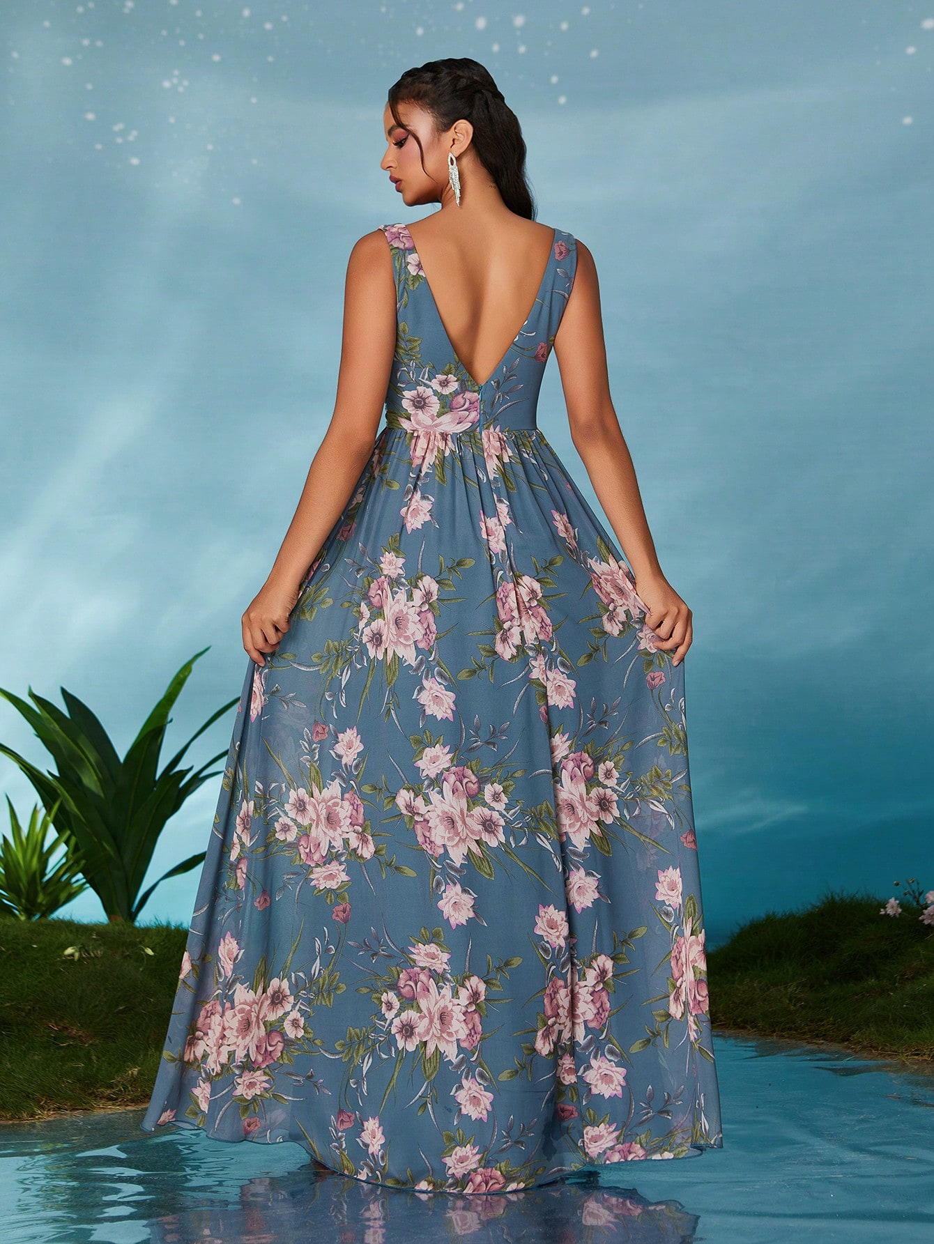 Leely Elegant V Neck Sleeveless Prom Dress
