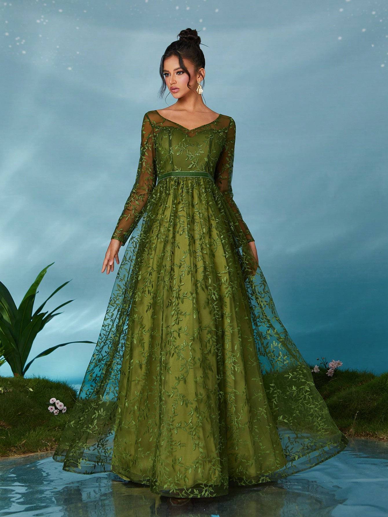 Leely Women's Elegant Sweetheart Cloak Sleeve Lace A-Line Dress
