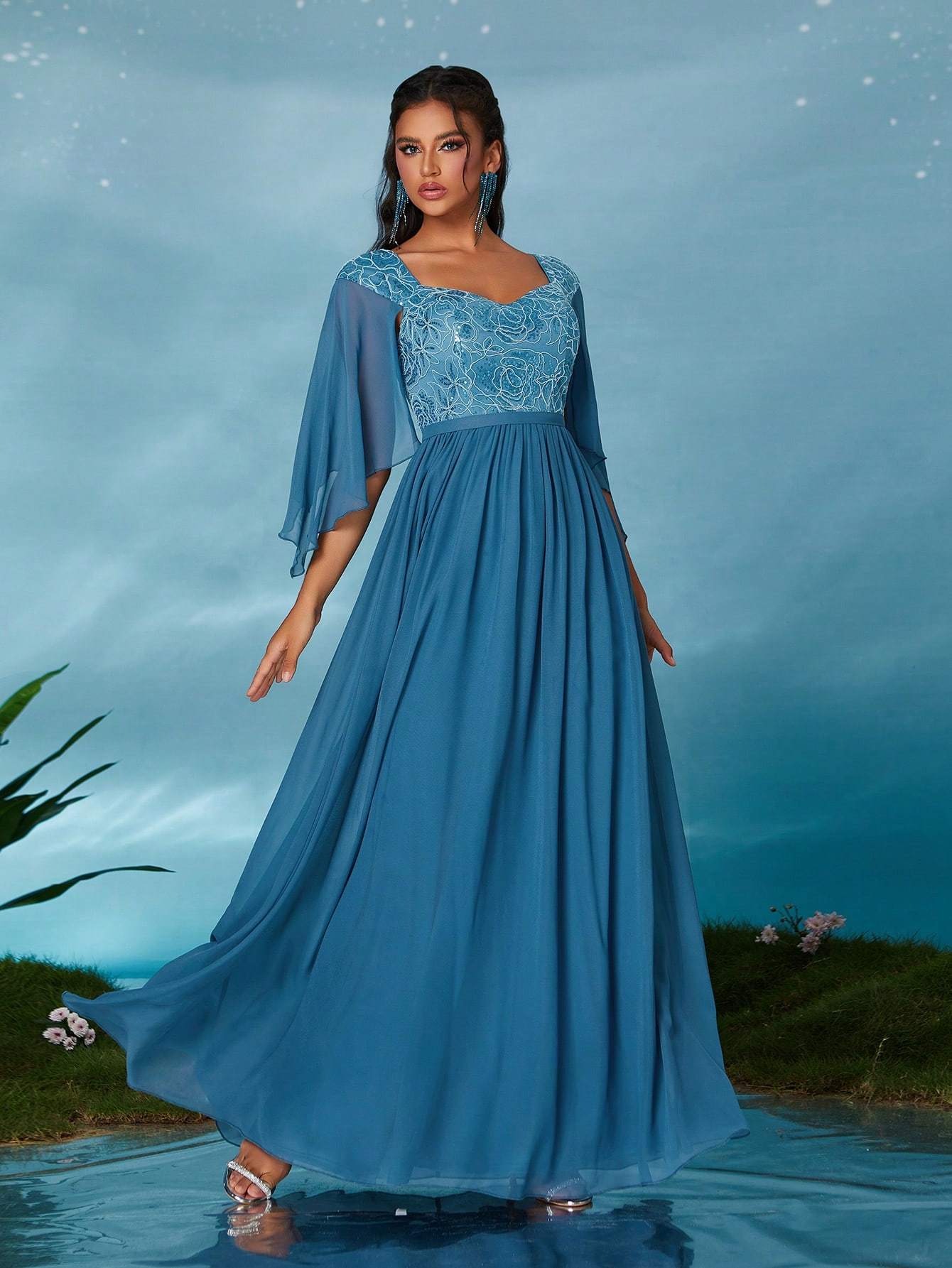 Leely Women's Elegant Sweetheart Cloak Sleeve Lace A-Line Dress