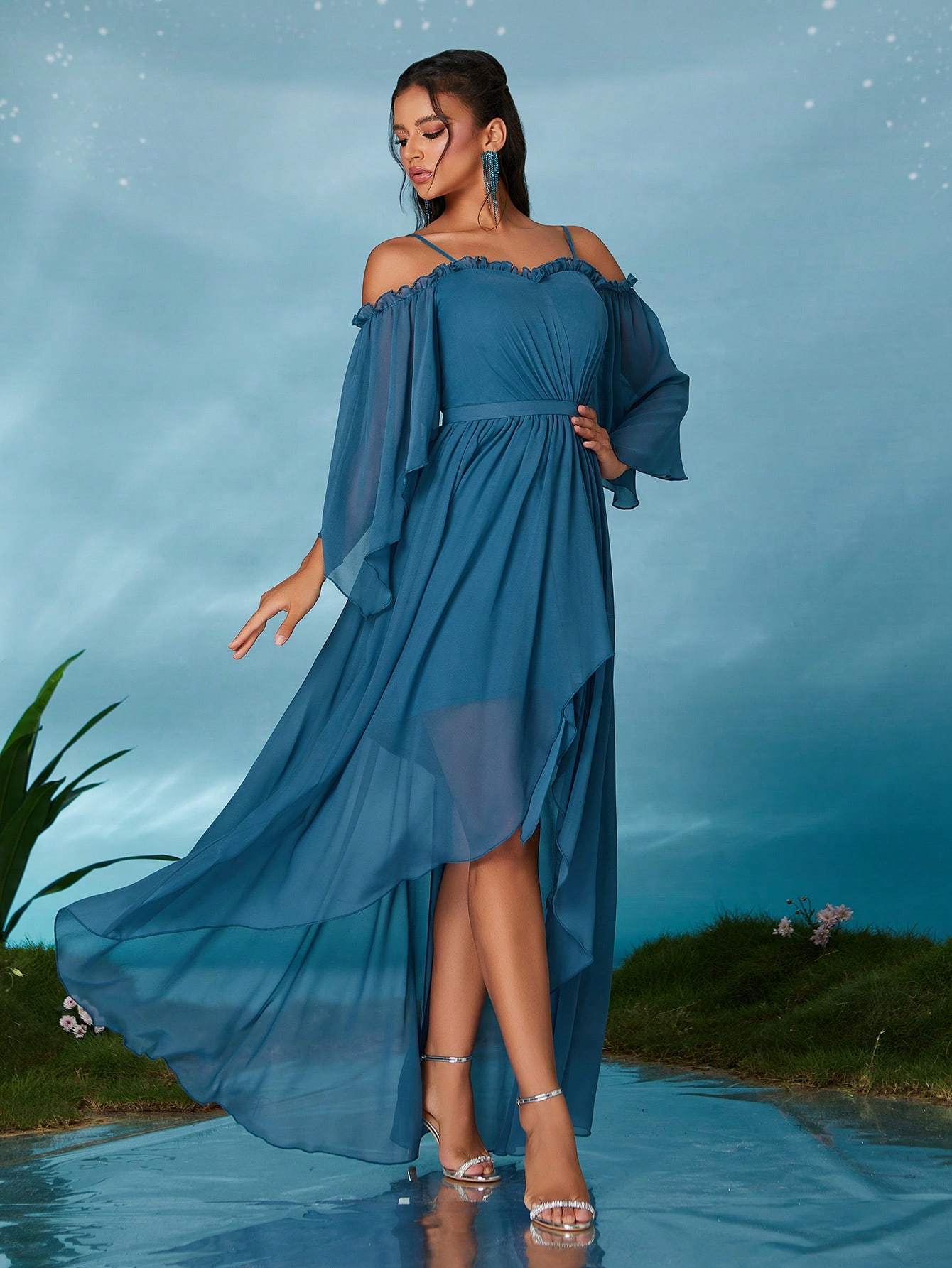 Leely Elegant Spaghetti Straps Cold Shoulder Party Dress