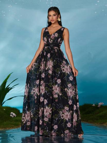 Leely Elegant V Neck Sleeveless Prom Dress