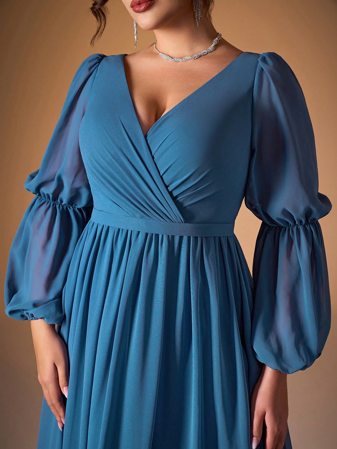 Leely Plus Women's Elegant V Neck Bishop Sleeve Chiffon Evening Gown