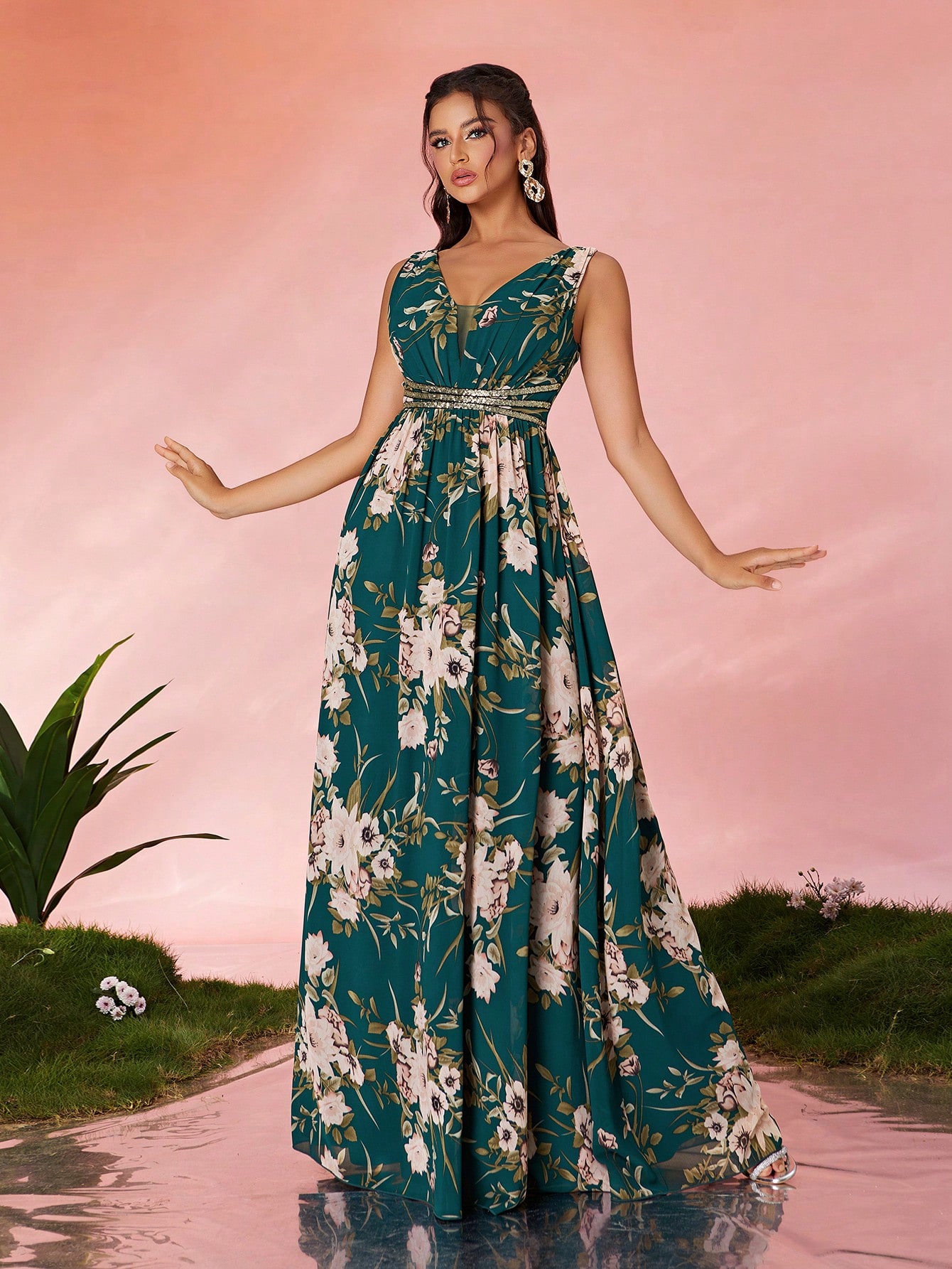 Leely Elegant V Neck Sleeveless Prom Dress