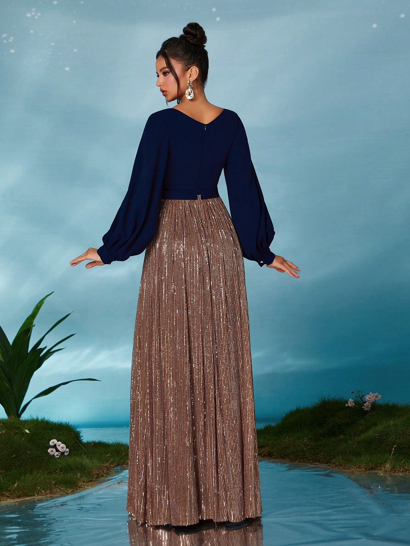 Leely Elegant V Neck Bishop Sleeve Prom Dress