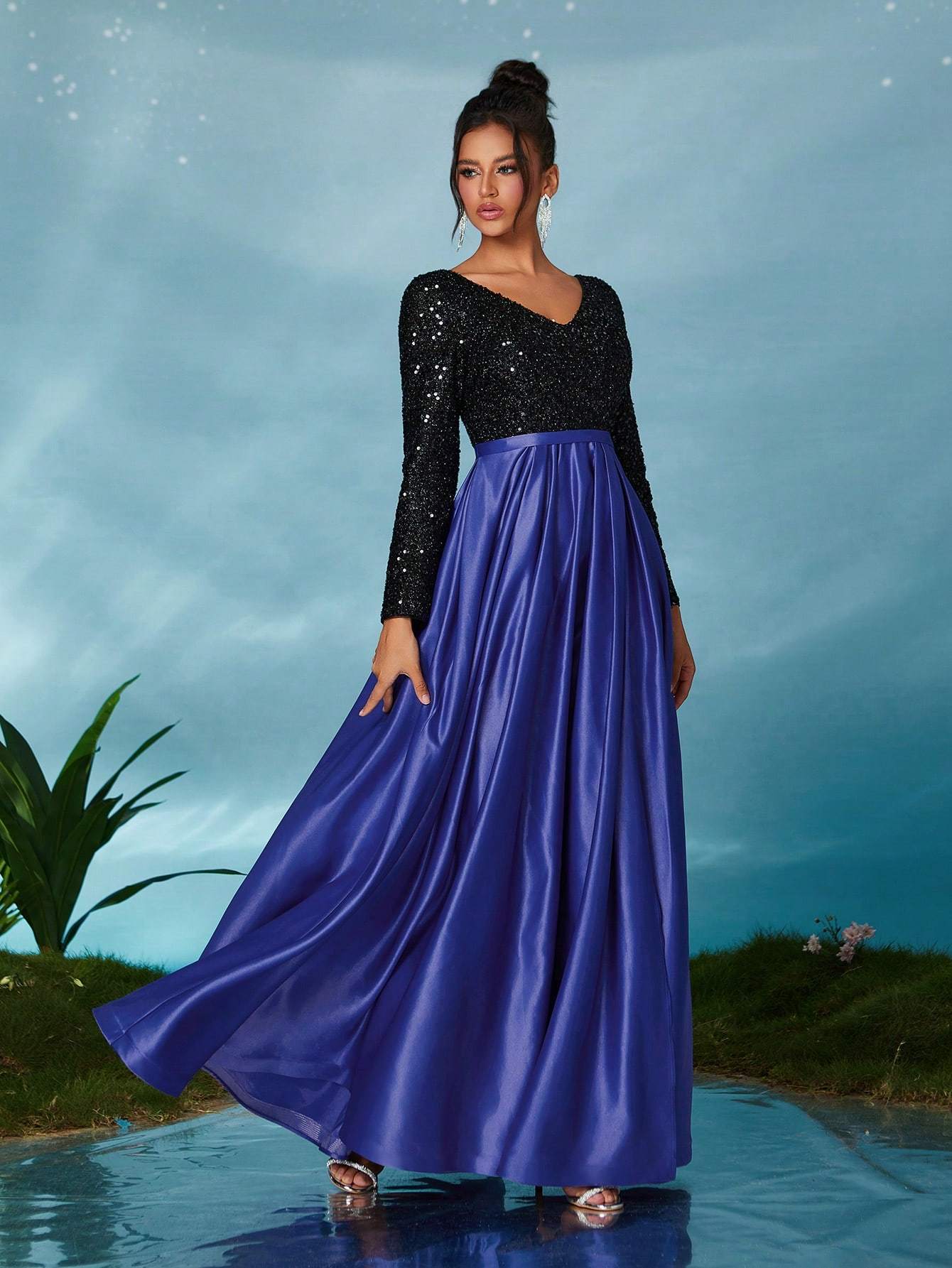 Leely Elegant V Neck Long Sleeve Prom Dress