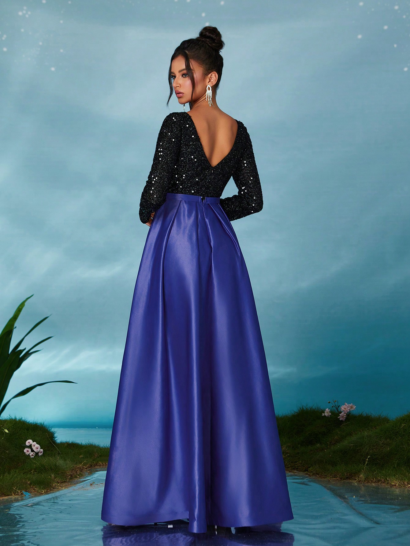 Leely Elegant V Neck Long Sleeve Prom Dress