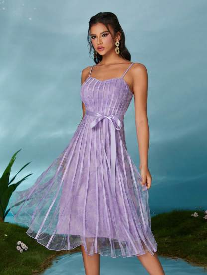 Leely Women's Elegant Sweetheart Cloak Sleeve Lace A-Line Dress