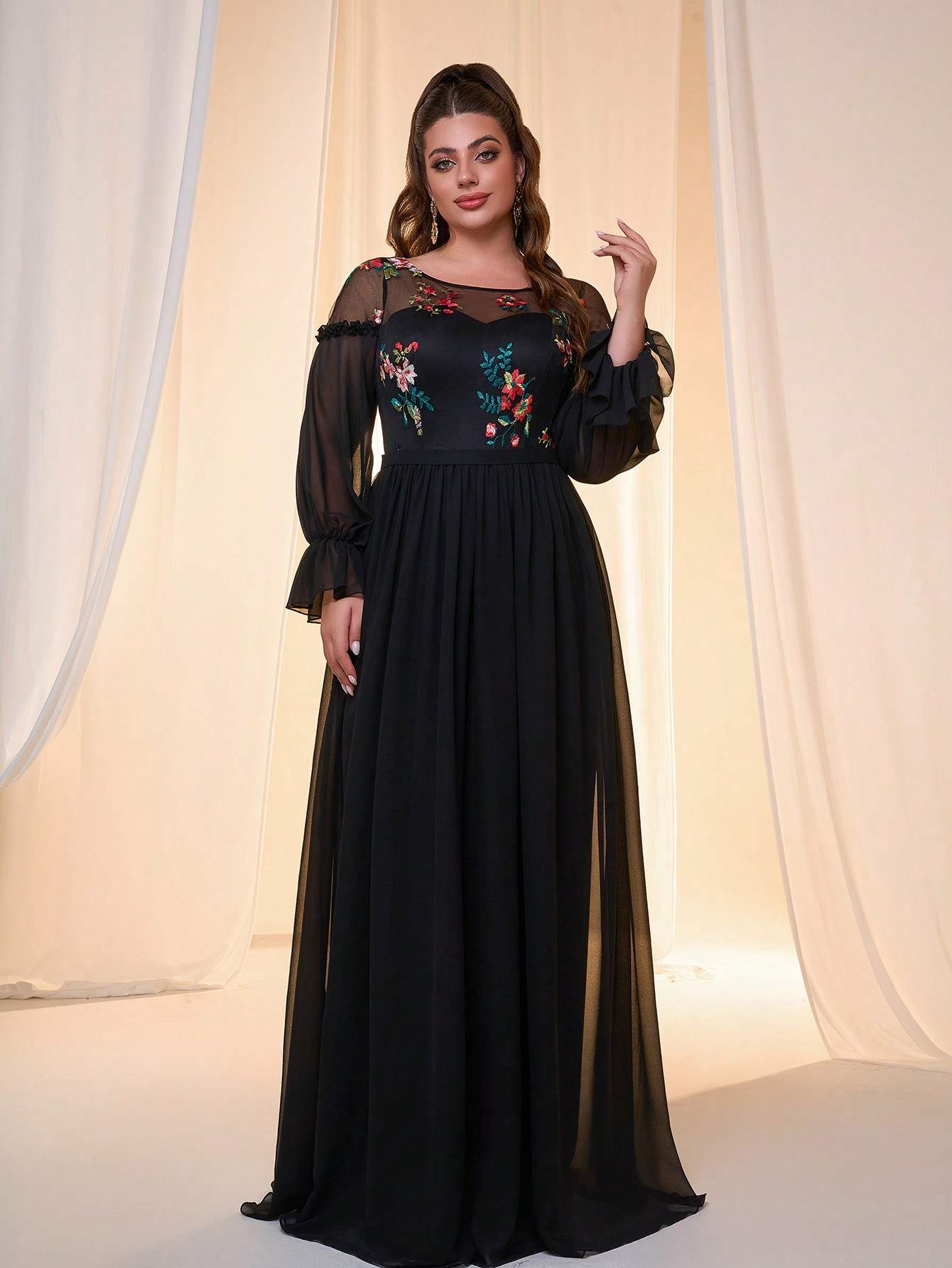 Leely Plus Women's Elegant Round Neck Bishop Sleeve Party Dresses