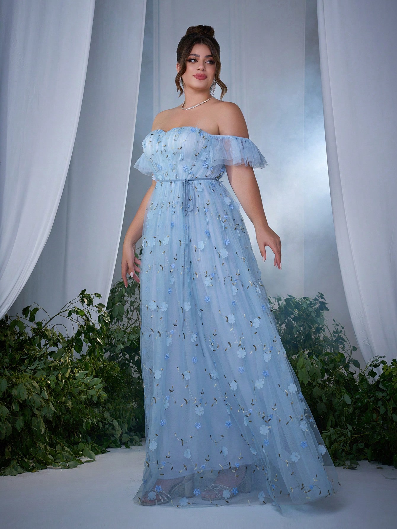 Leely Women's Elegant Sweetheart Cloak Sleeve Lace A-Line Dress