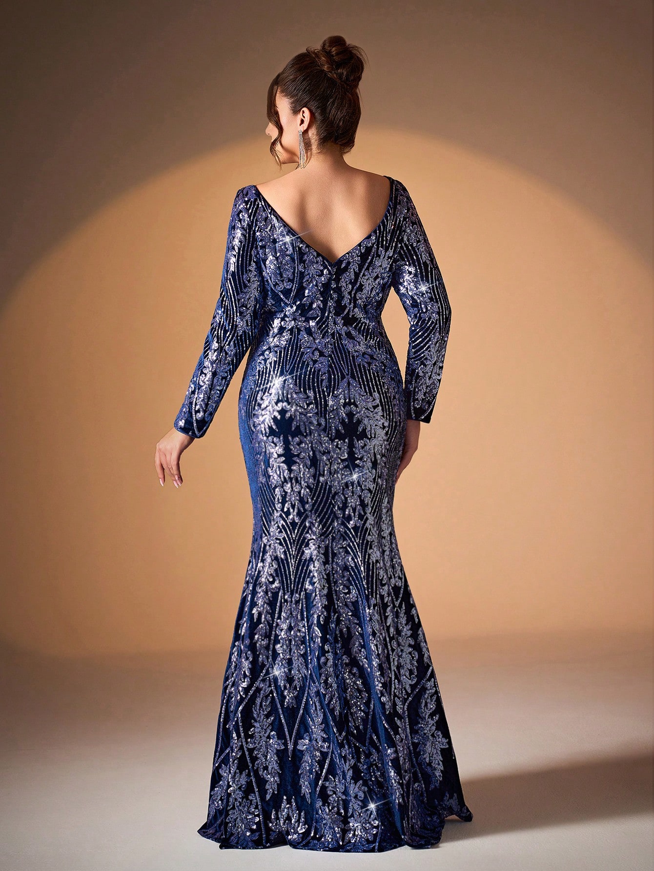 Leely Plus Women's Elegant V Neck Long Sleeve Mermaid Evening Gown