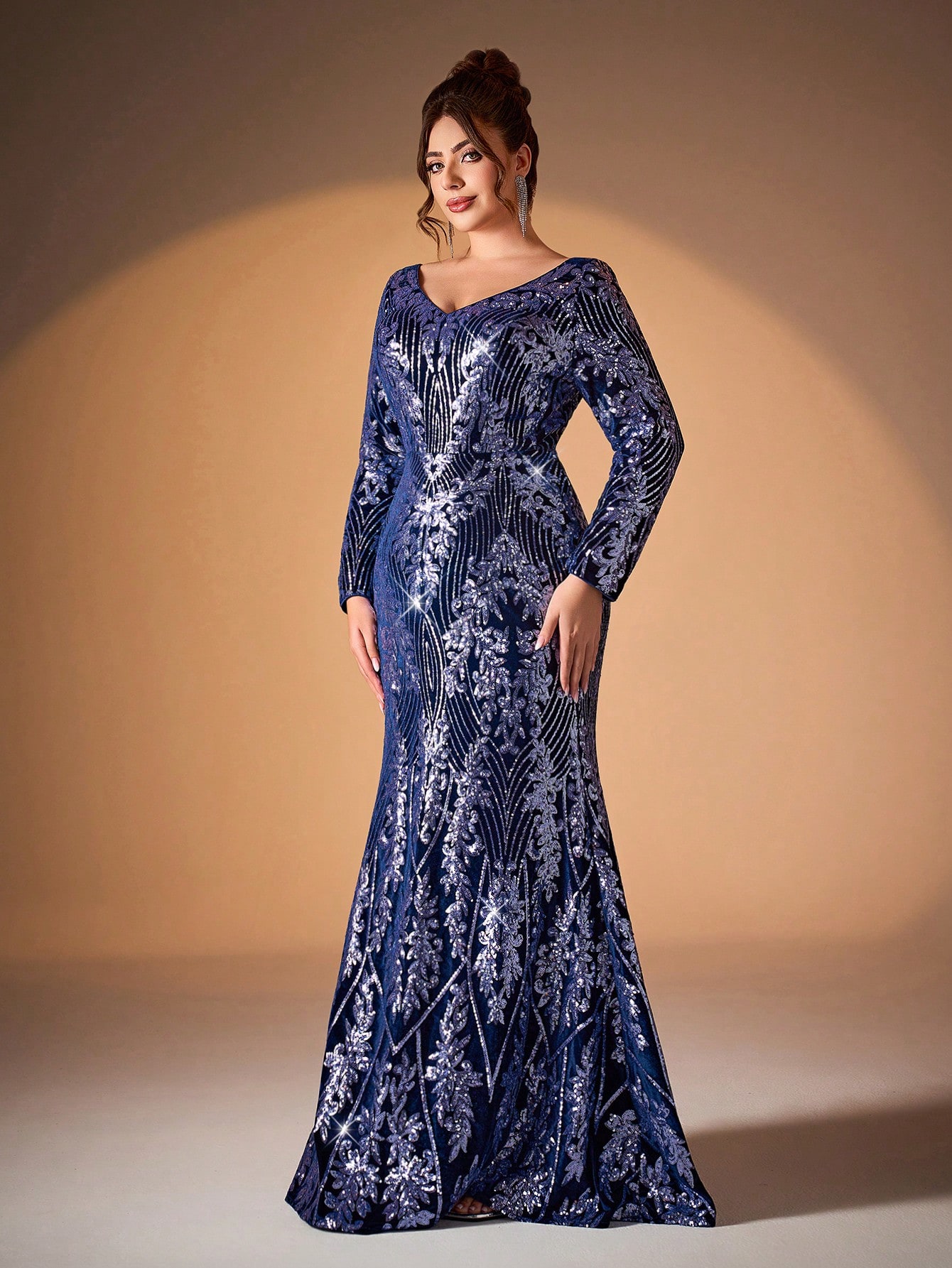 Leely Plus Women's Elegant V Neck Long Sleeve Mermaid Evening Gown