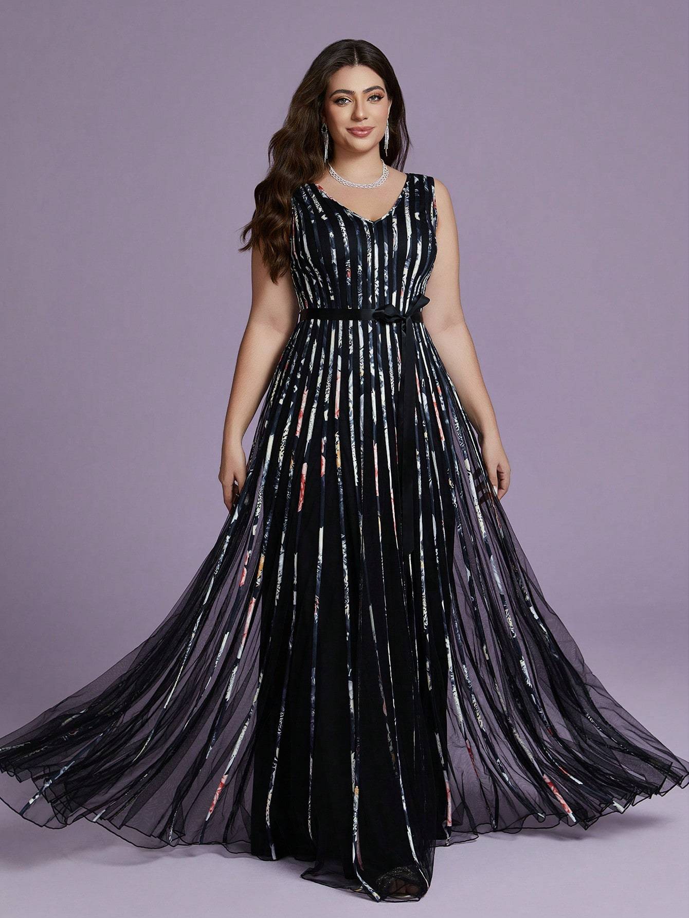 Leely Plus Women's Elegant V Neck Sleeveless A-Line Prom Dress