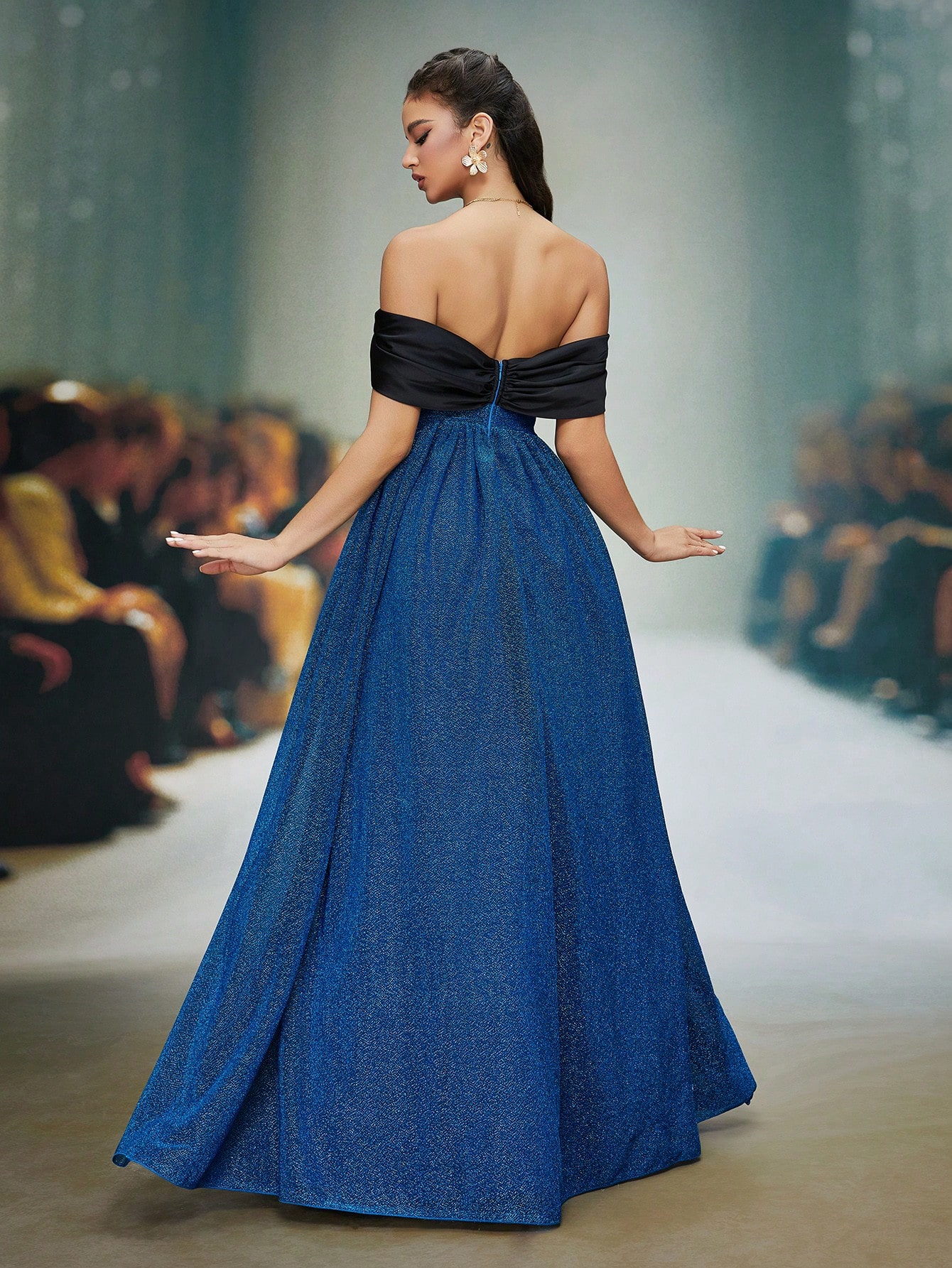 Leely Elegant Off The Shoulder Sleeveless Prom Dress