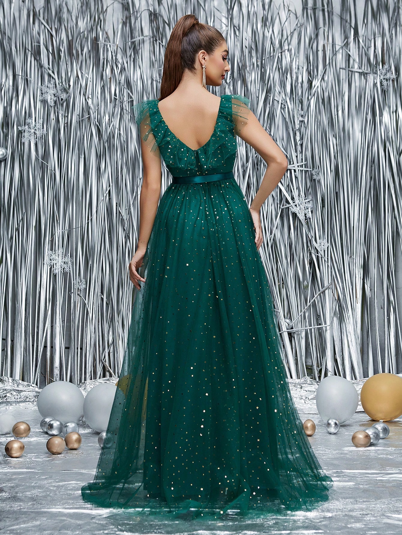 Leely Elegant V Neck Sleeveless Evening Gown