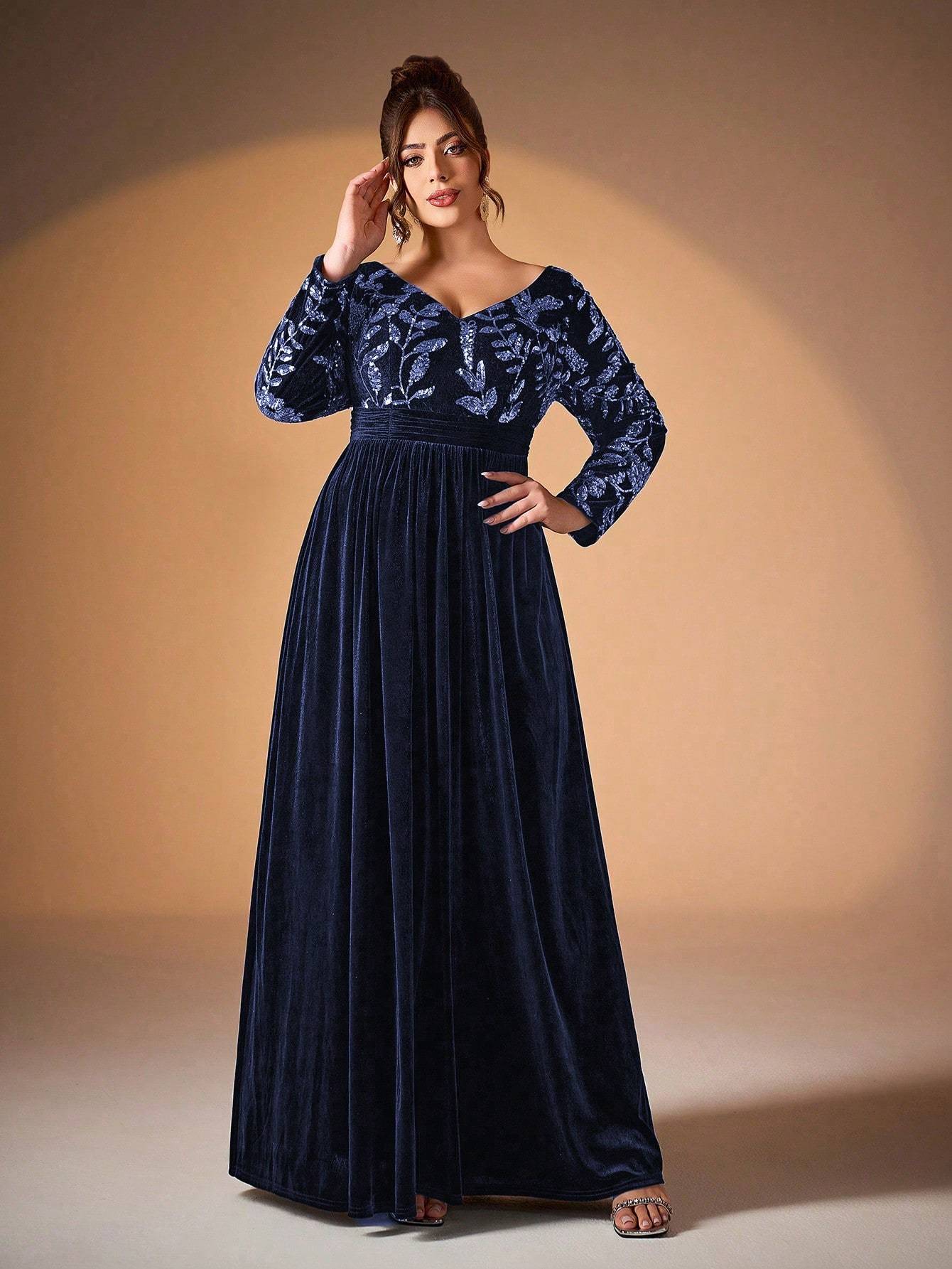Leely Plus Women's Elegant V Neck Long Sleeve A Line Prom Dress