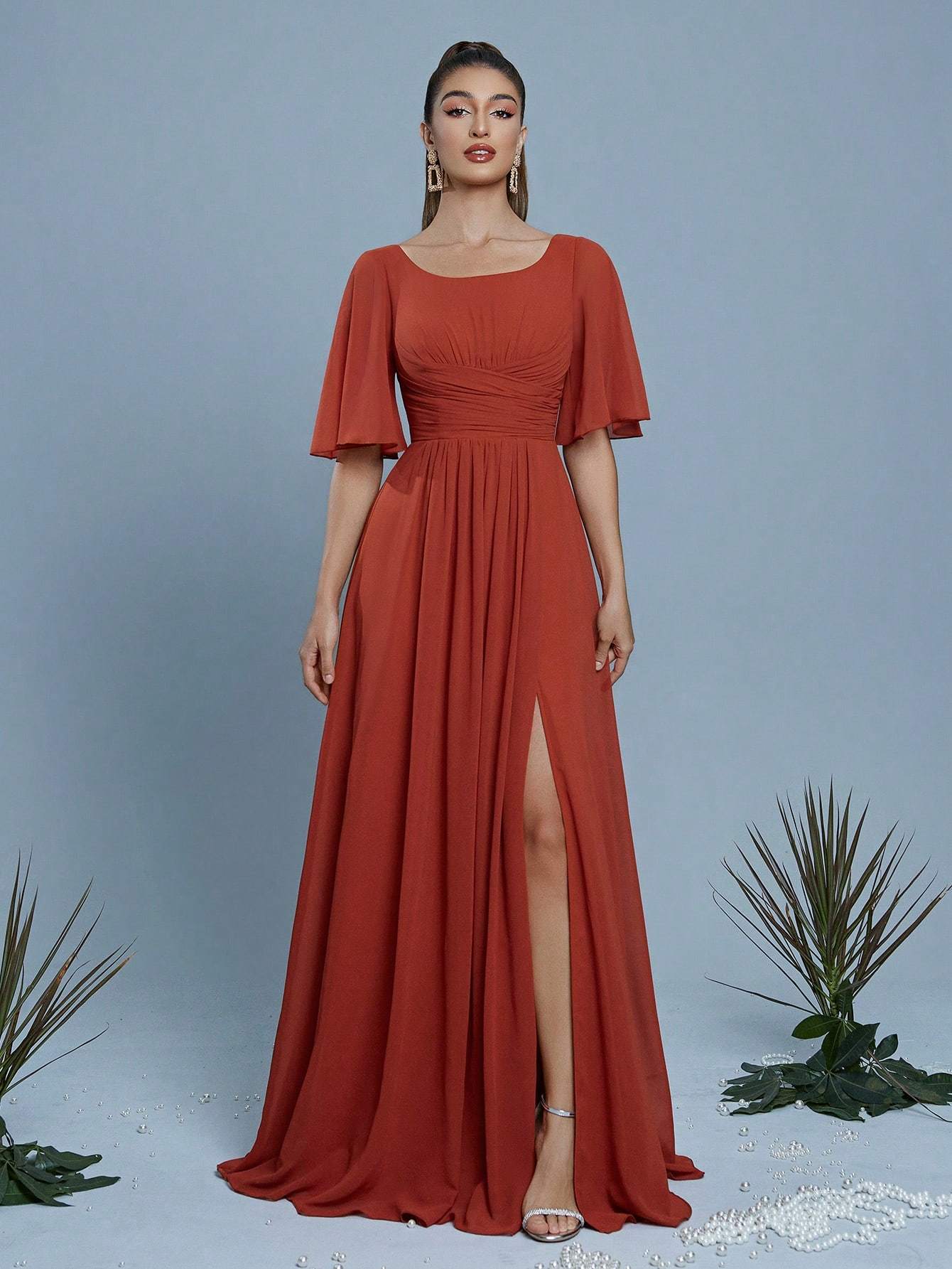 Leely Elegant Round Neck Flare Sleeve  Evening Gown