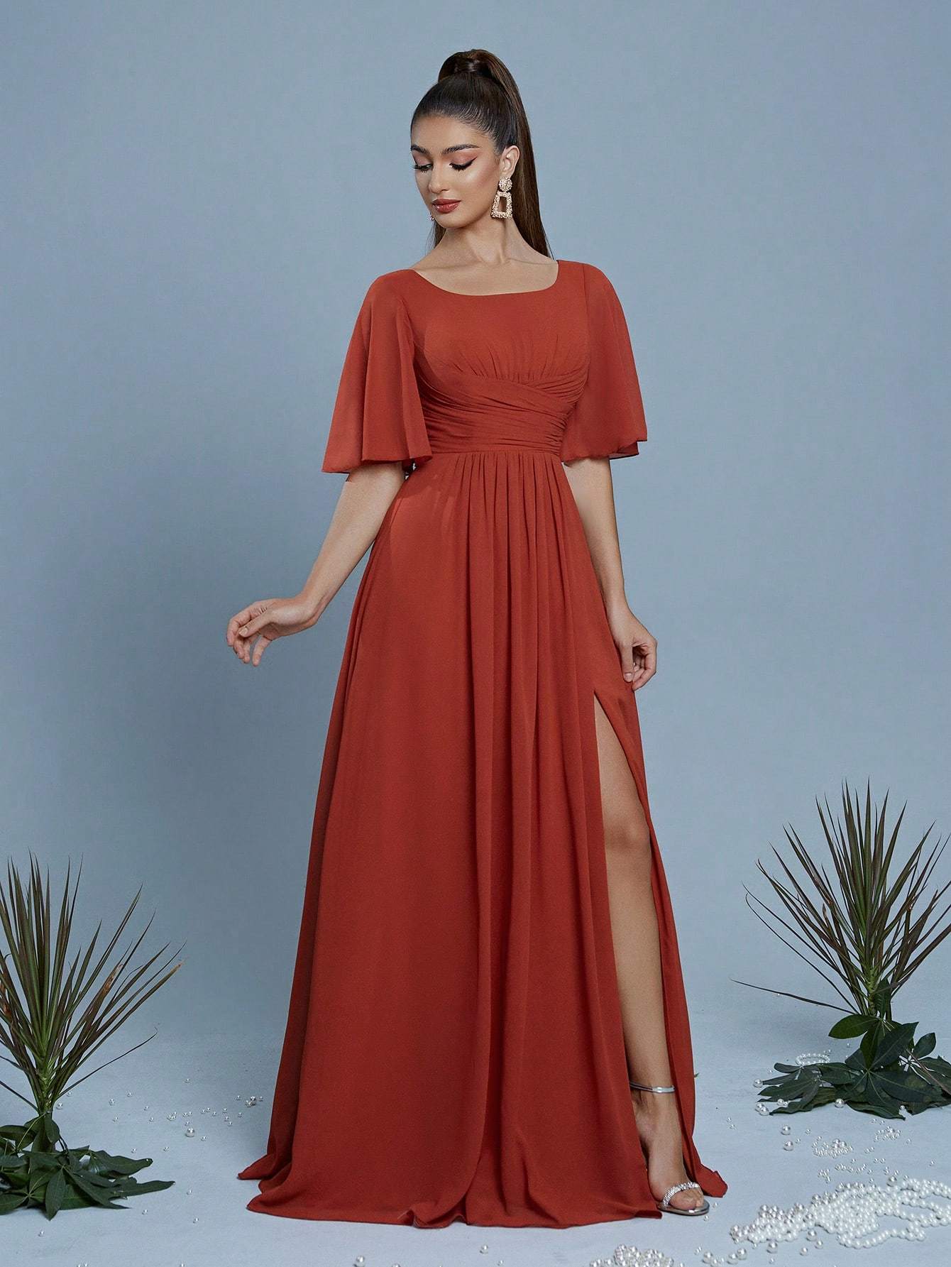 Leely Elegant Round Neck Flare Sleeve  Evening Gown