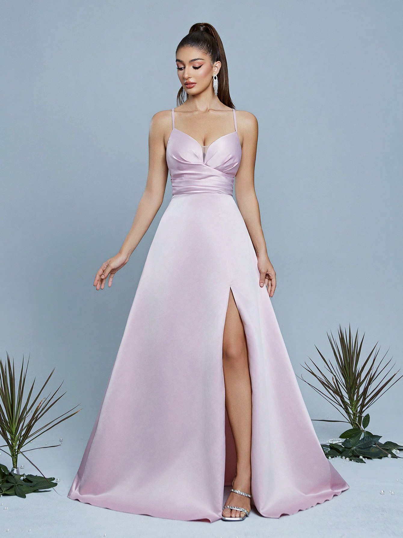 Leely Elegant Spaghetti Straps Sleeveless Evening Gown