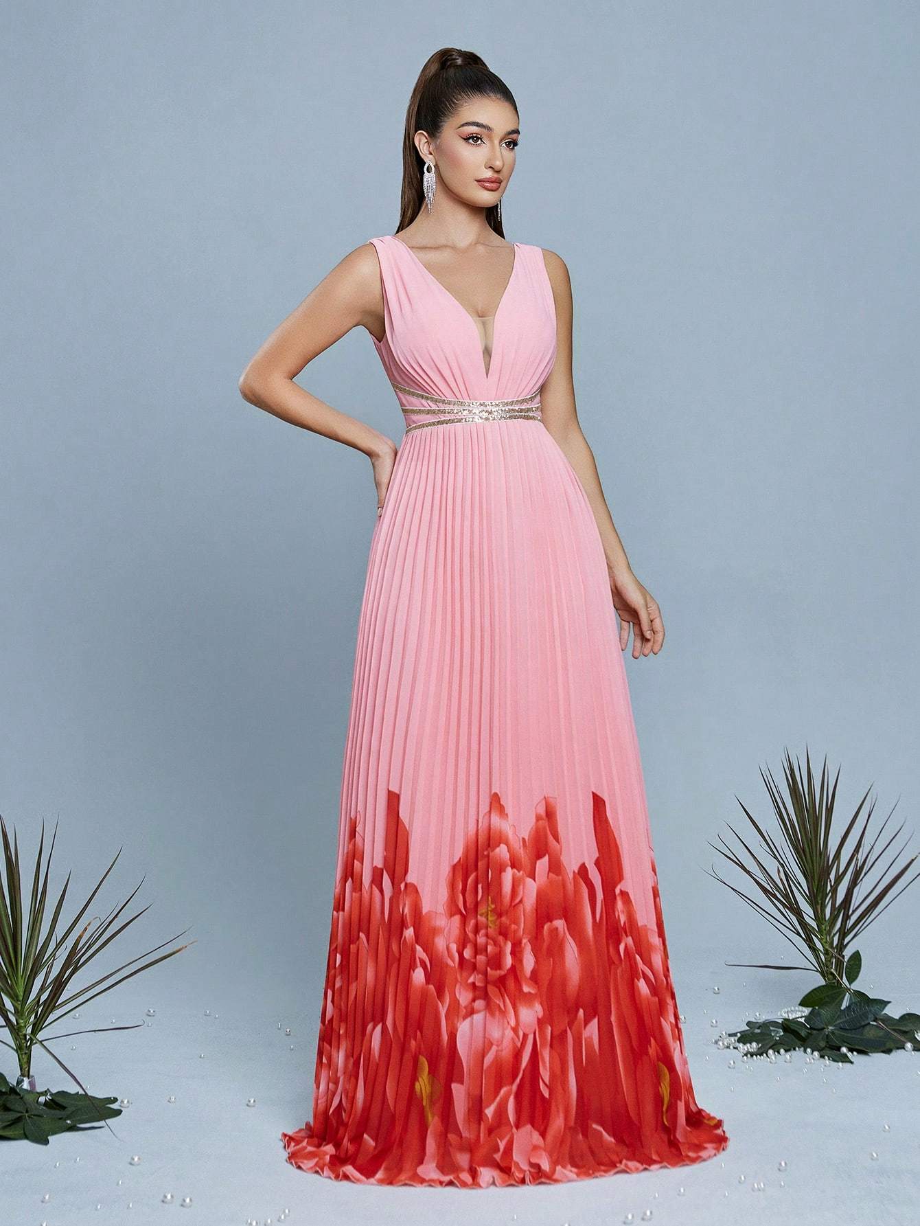Leely Elegant V Neck Sleeveless Evening Gown