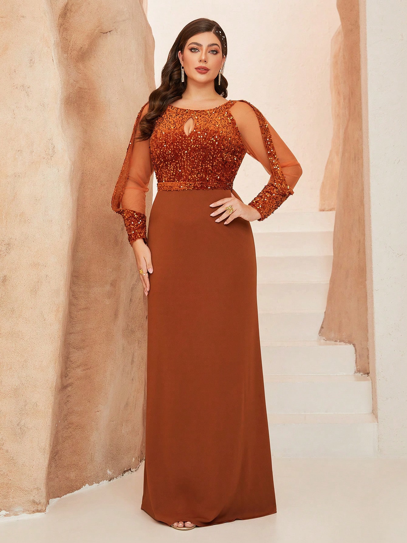 Leely Plus Women's Elegant Round Neck Long Sleeve Party Dresses