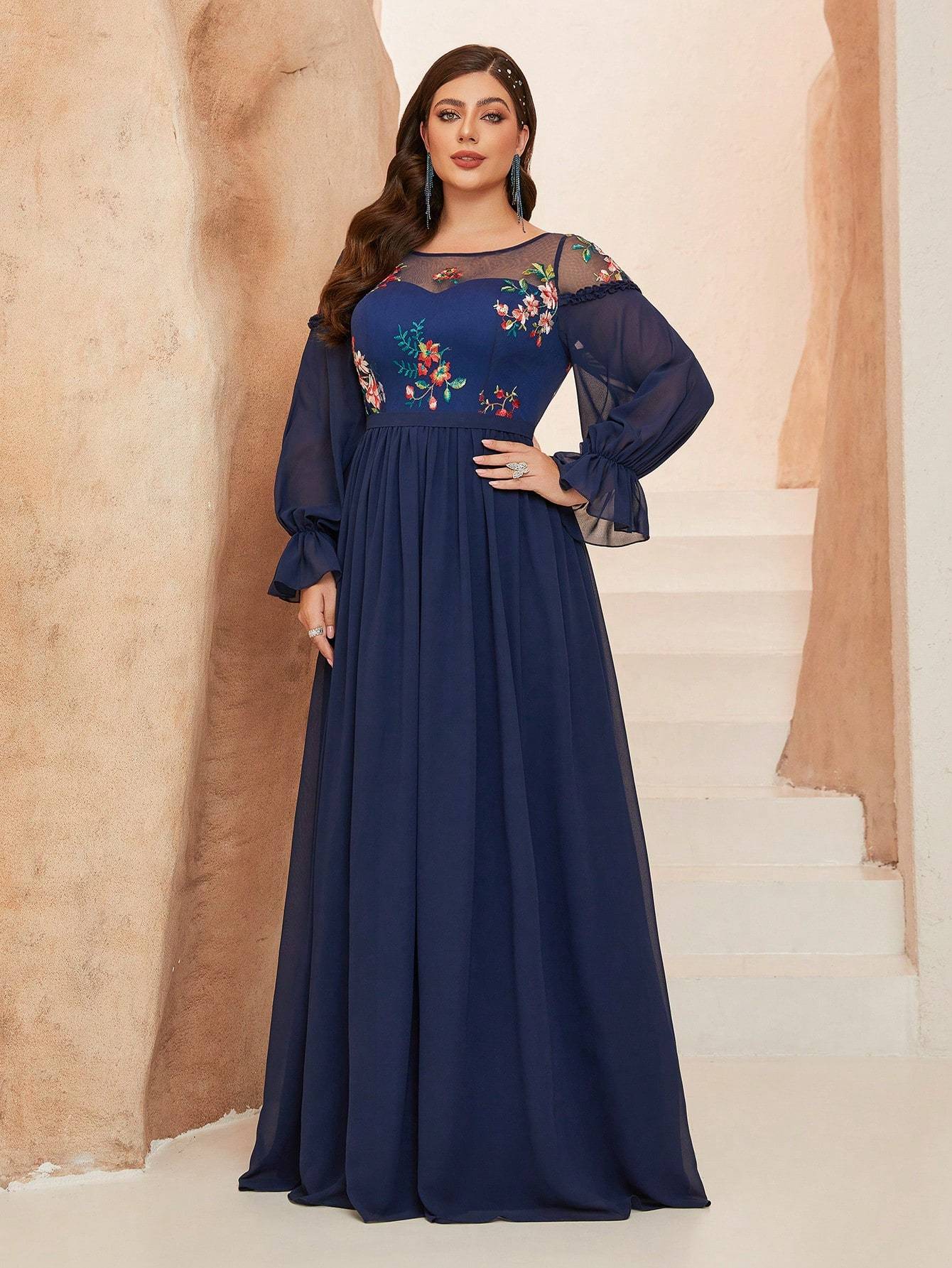 Leely Plus Women's Elegant Round Neck Bishop Sleeve Party Dresses