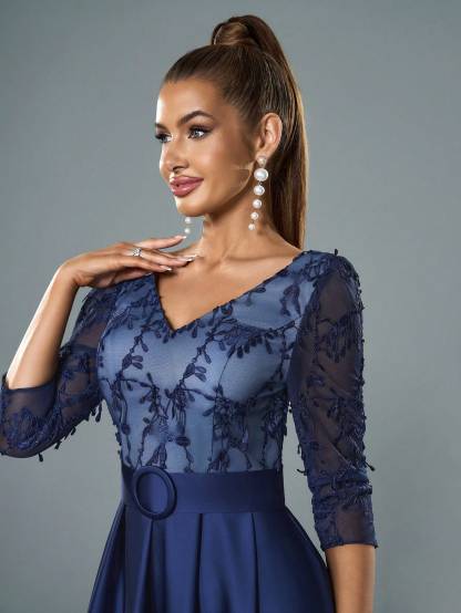 Leely Elegant V Neck Three Quarter Length Sleeve Evening Gown