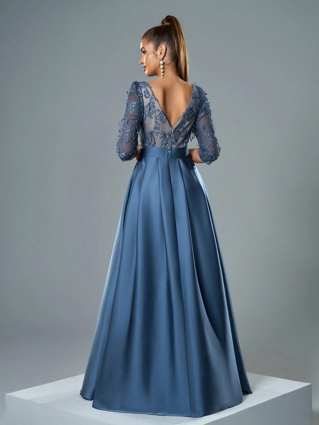 Leely Elegant V Neck Long Sleeve Evening Gown