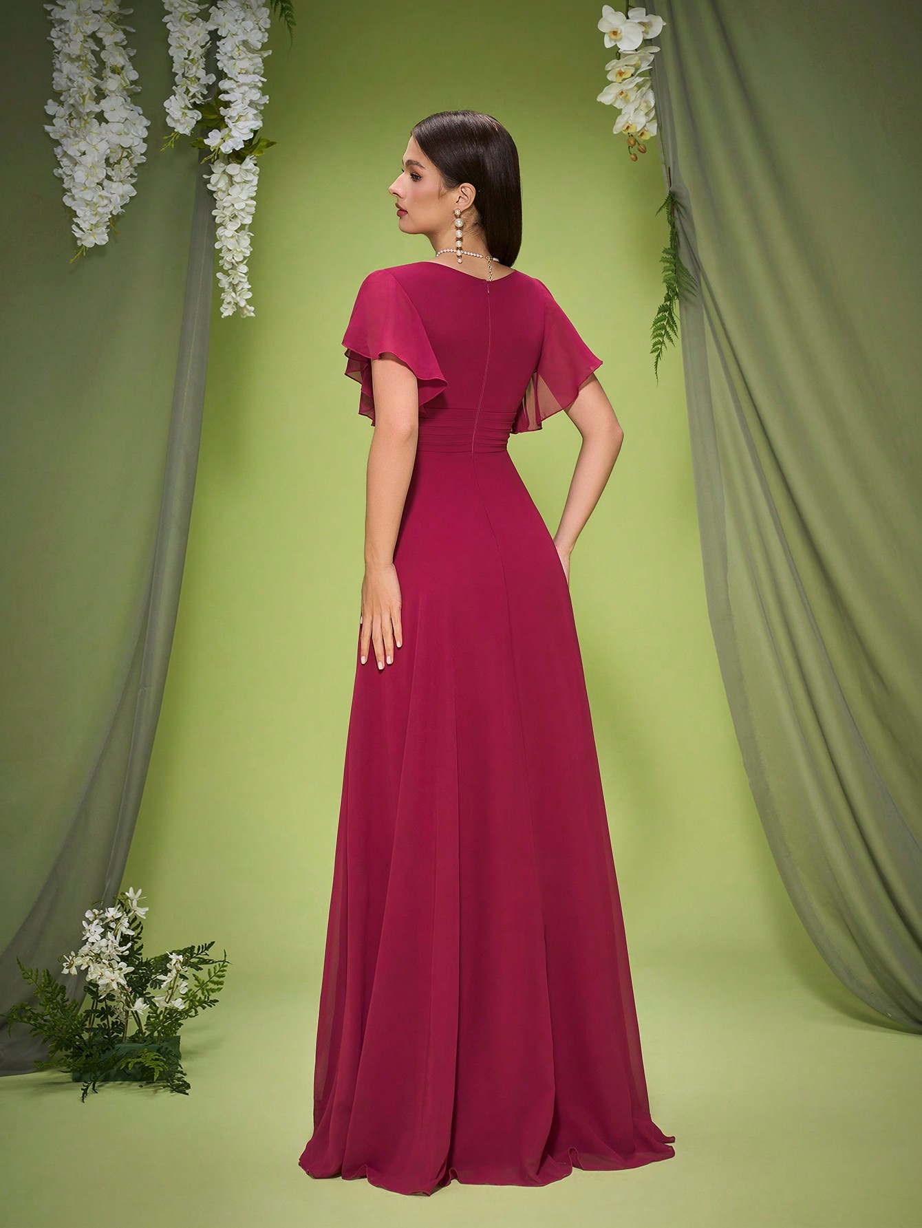 Leely Elegant V Neck Flare Sleeve Evening Gown
