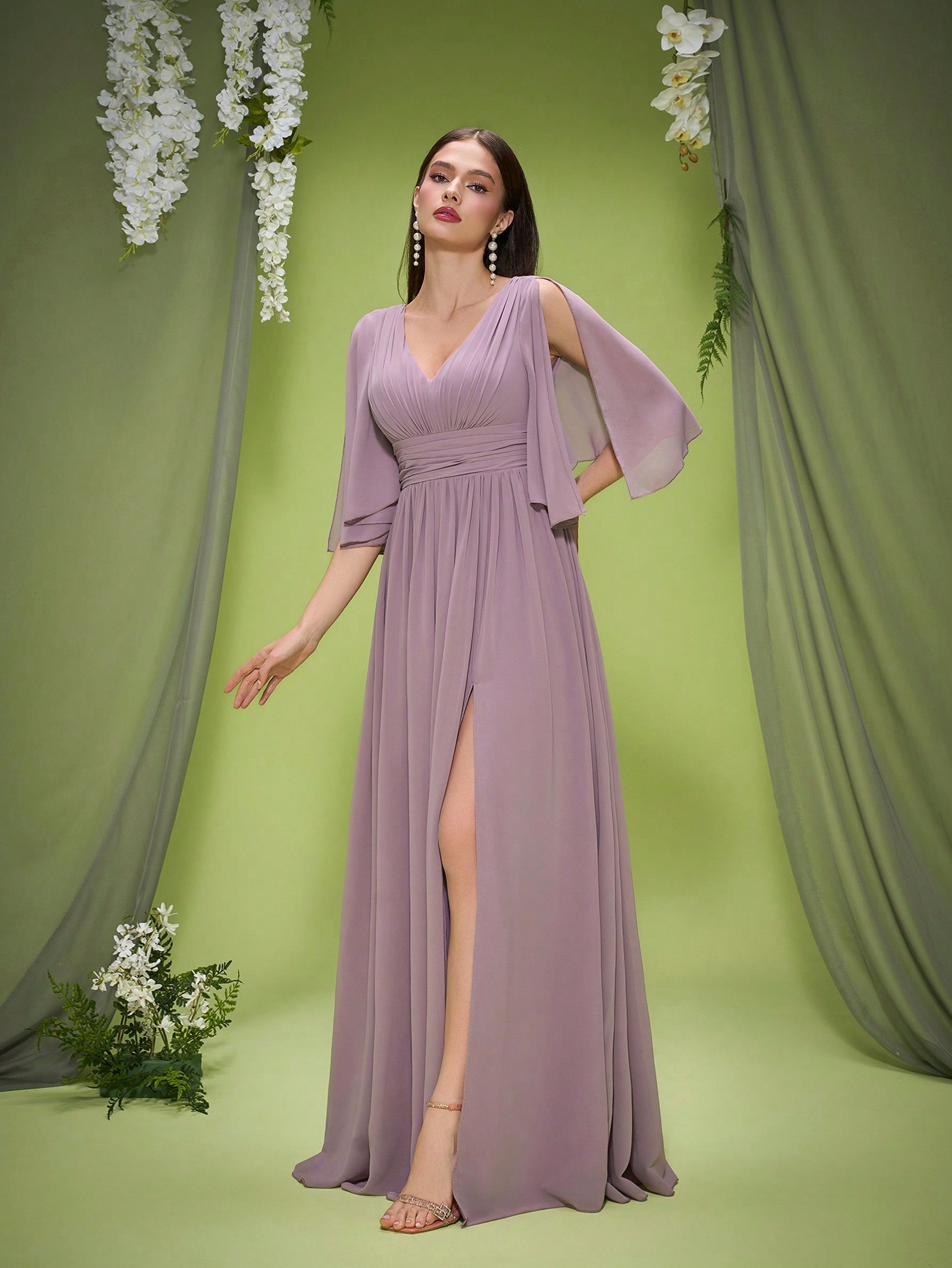 Leely Elegant V Neck Split Sleeve Lace Evening Gown