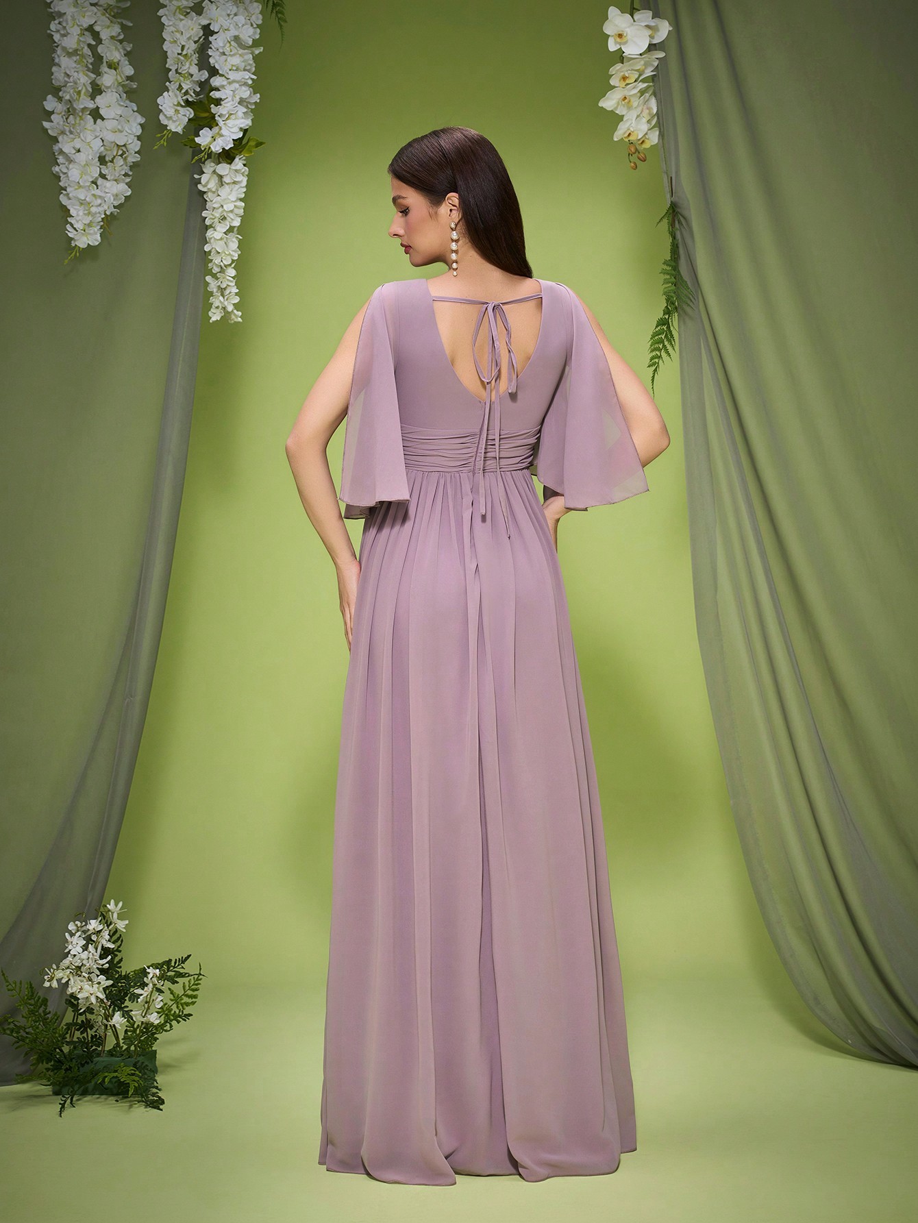 Leely Elegant V Neck Split Sleeve Lace Evening Gown