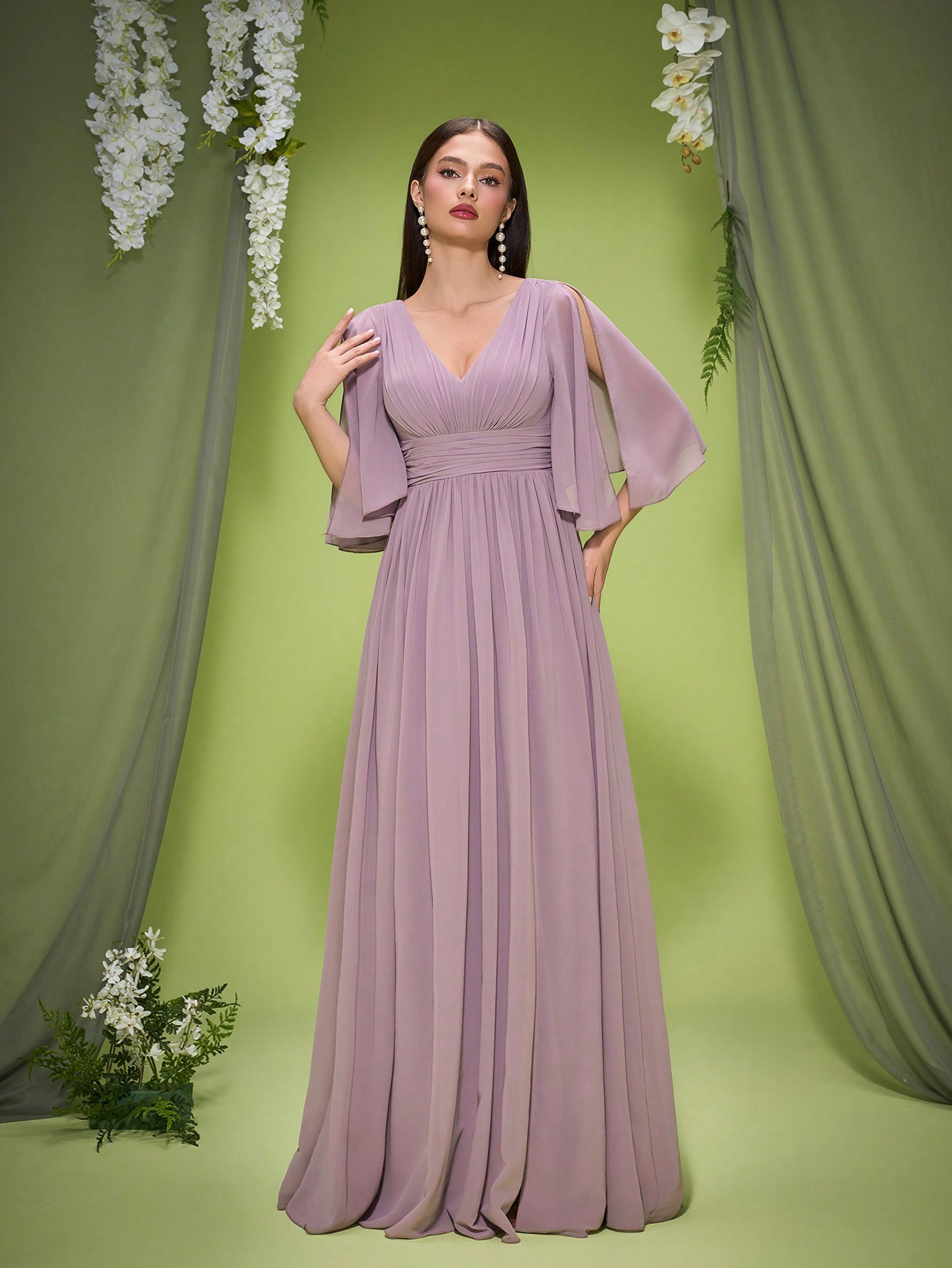 Leely Elegant V Neck Split Sleeve Lace Evening Gown