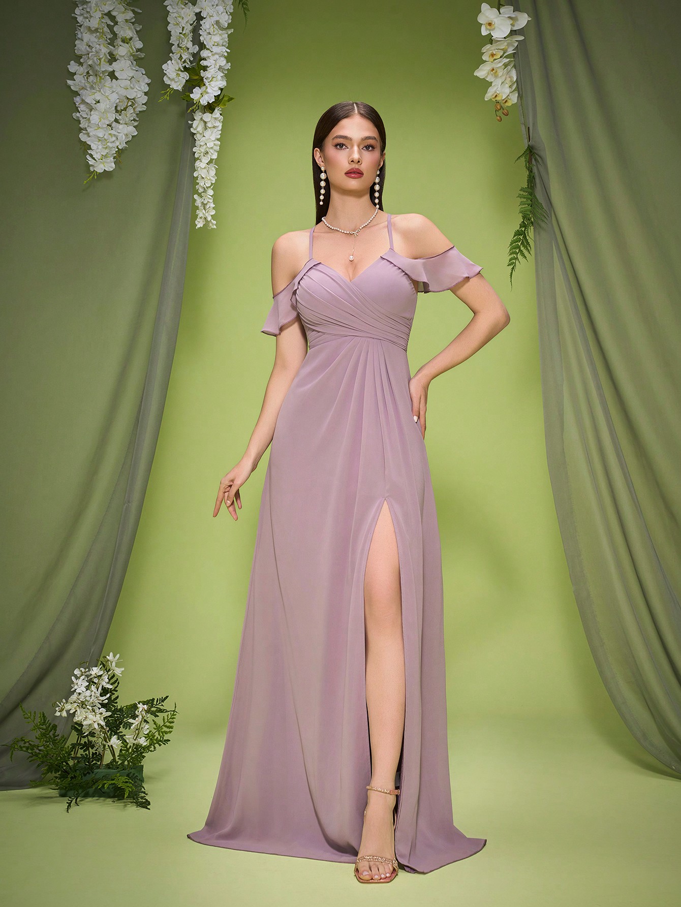 Leely Elegant Spaghetti Straps Cold Shoulder Sleeve Evening Gown