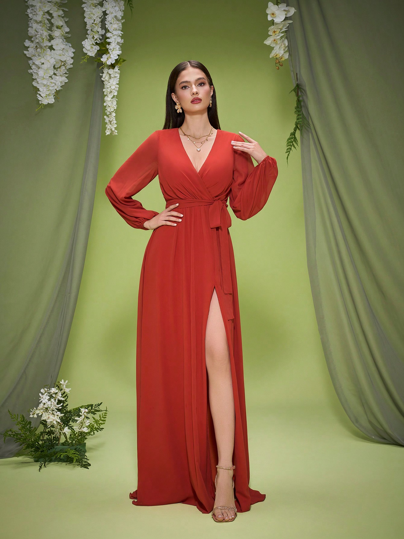 Leely Elegant V Neck Bishop Sleeve Evening Gown