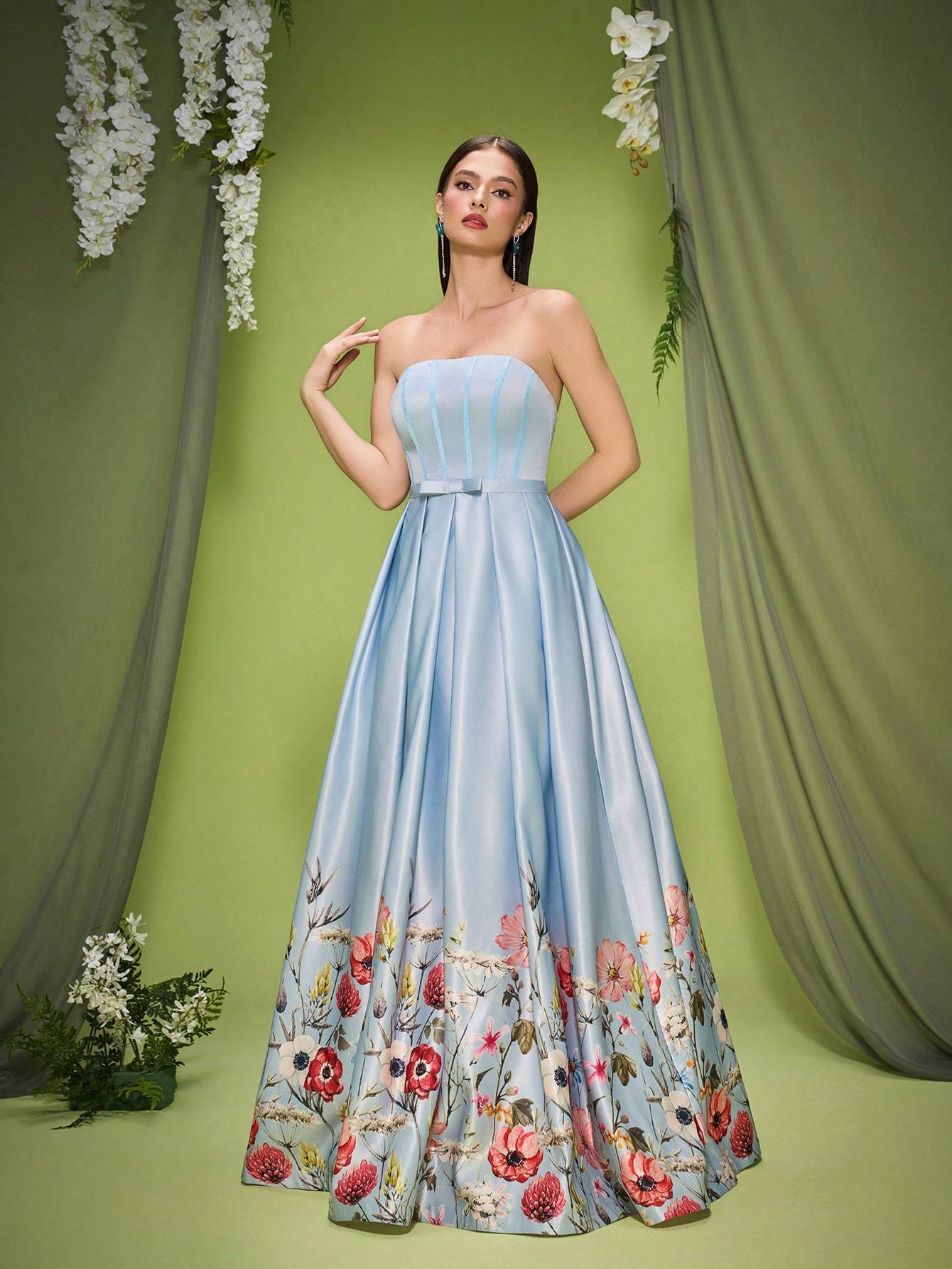 Leely Women's Elegant Sweetheart Cloak Sleeve Lace A-Line Dress