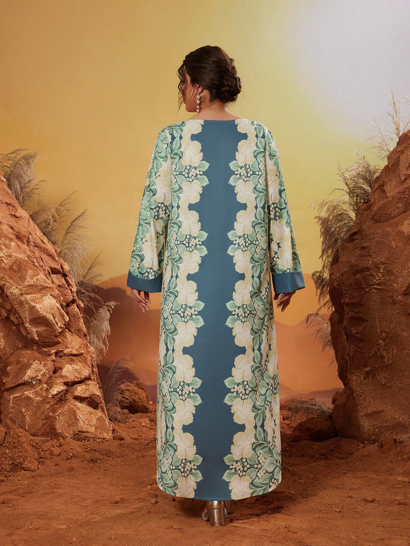 Leely Plus Middle East Arabic Muslim Abaya Women's Loose Long Sleeve Round Neck Floral Maxi Dress