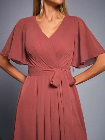 Leely Elegant V Neck Flare Sleeve Evening Gown