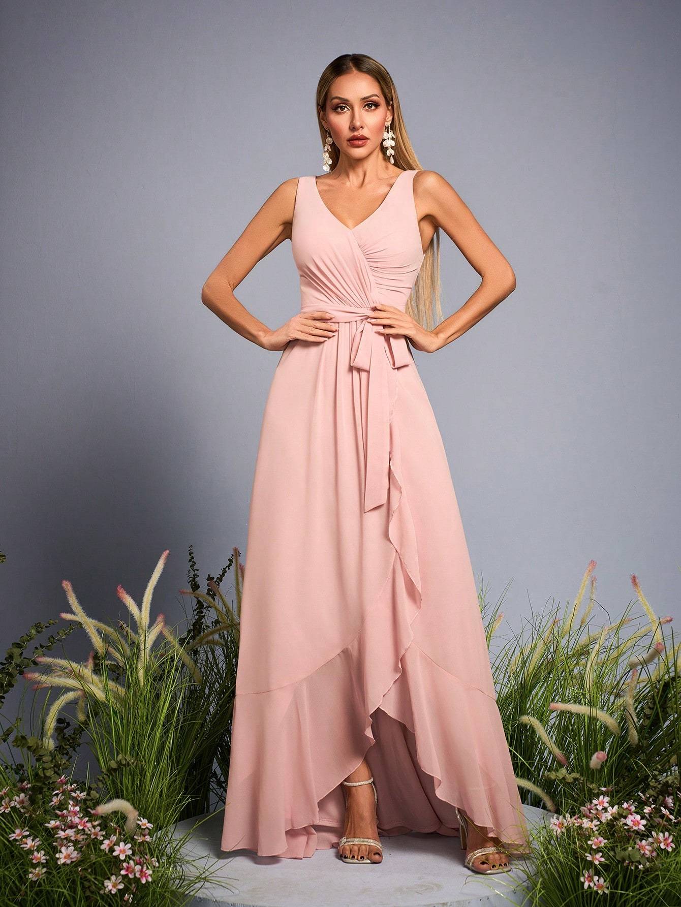 Leely Elegant V Neck Sleeveless High-Low Hem Evening Gown