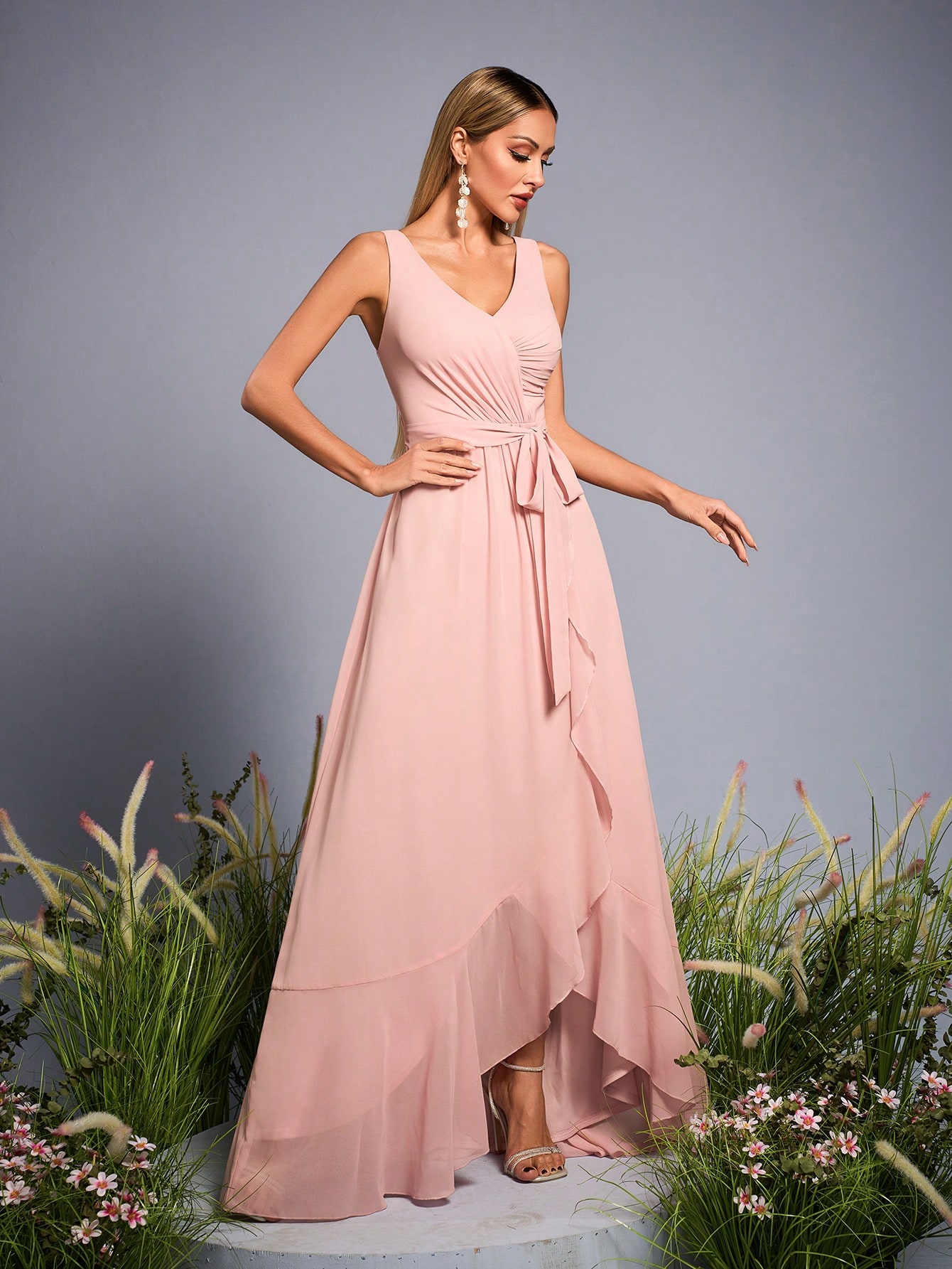 Leely Elegant V Neck Sleeveless High-Low Hem Evening Gown